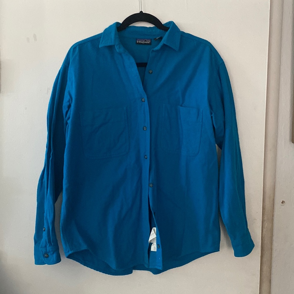 Patagonia long sleeve shirt